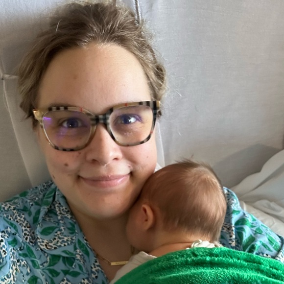 Meet your Posher, Paige - Picture 1 of 1